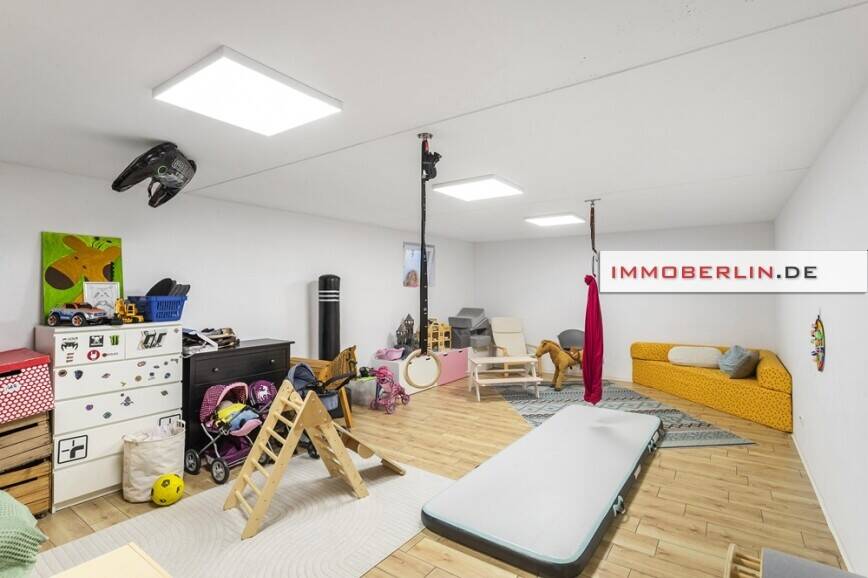 Einfamilienhaus Ludwigsfelde - 5 Zimmer, 185 m&sup2;, 999.000&euro; | Angebot:26499038