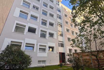 Wohnung Berlin Charlottenburg-Wilmersdorf - 1 Zimmer, 40 m&sup2;, 255.000&euro; | Angebot:26603810
