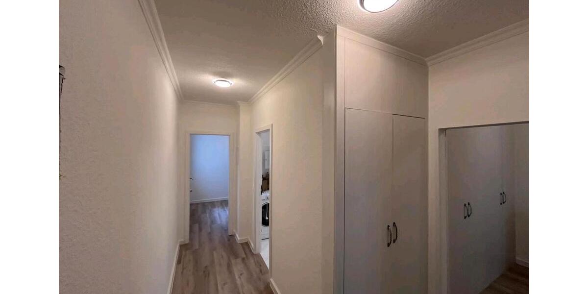 Hochparterre Berlin Treptow-Köpenick - 4 Zimmer, 80 m&sup2;, 1.699&euro; | Angebot:24507801