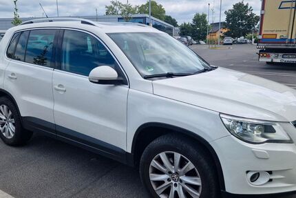 VW Tiguan 175.500 km 9.900 &euro; Dallgow-Döberitz 14624