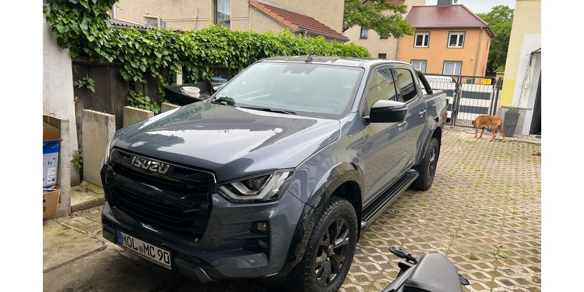 Isuzu D-Max 52.000 km 35.699 &euro; Rüdersdorf 15562