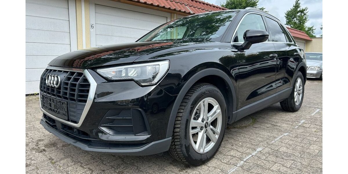 Audi Q3 127.000 km 19.500 &euro; Berlin 13403