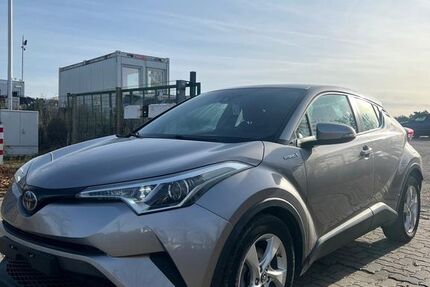 Toyota C-HR 89.000 km 14.500 € Mittenwalde 15749