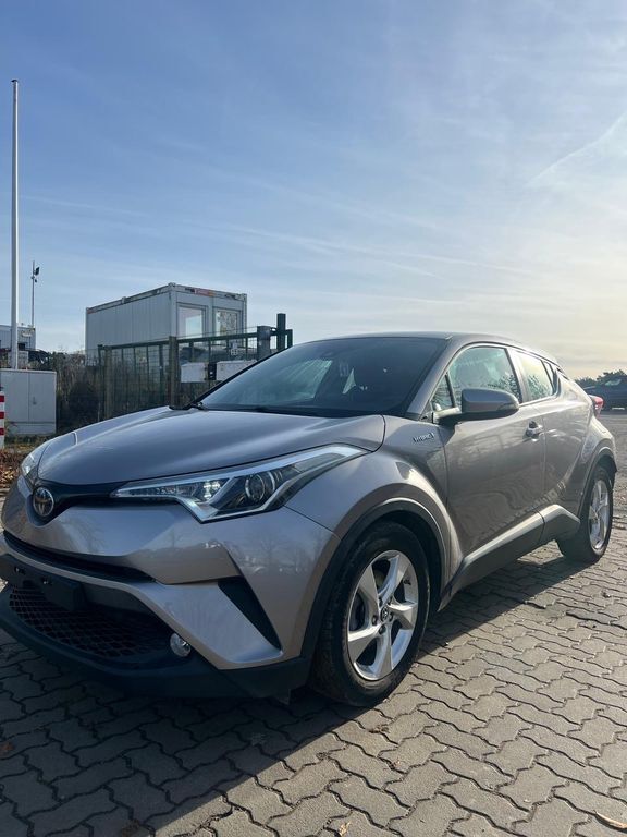 Toyota C-HR 89.000 km 14.500 € Mittenwalde 15749