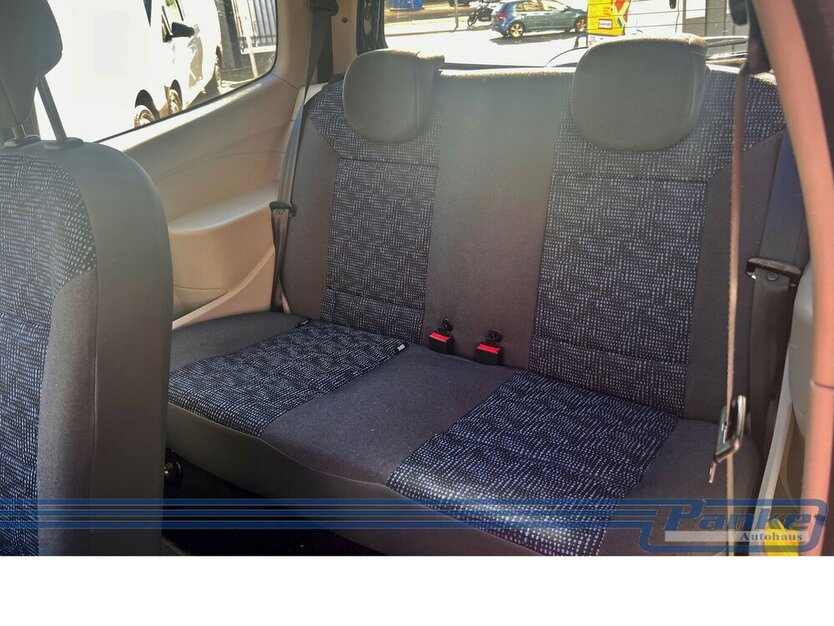 Renault Twingo Authentique 1.2*Klima*Radio/CD*Isofix*3tr 96.488 km 2.480 € Berlin 13187