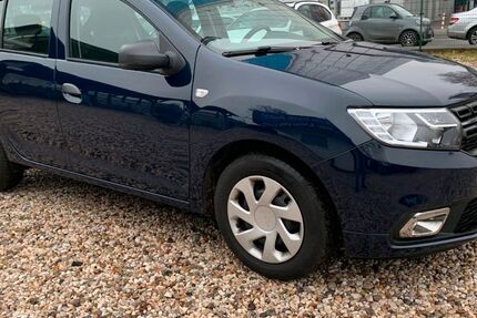 Dacia Sandero 10.730 km 9.900 &euro; Berlin-Spandau 13597