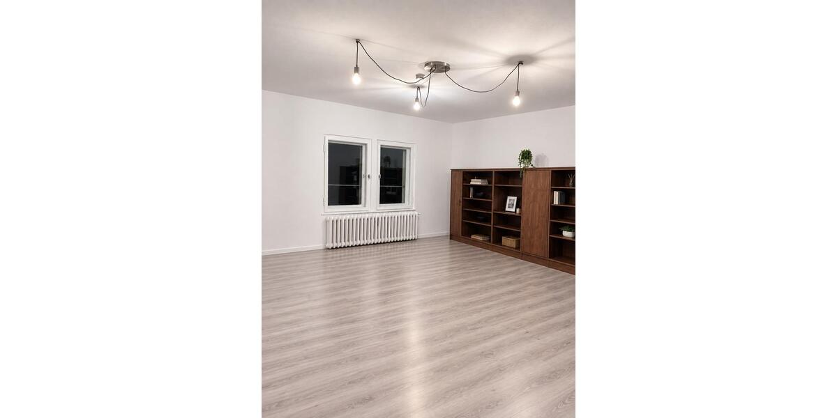 Etagenwohnung Berlin Westend - 1 Zimmer, 117 m&sup2;, 675&euro; | Angebot:27721273
