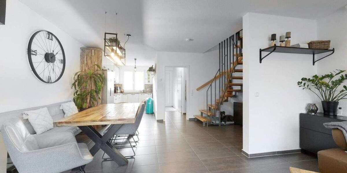 Reihenmittelhaus Berlin Altglienicke - 4 Zimmer, 129 m&sup2;, 629.000&euro; | Angebot:24703510