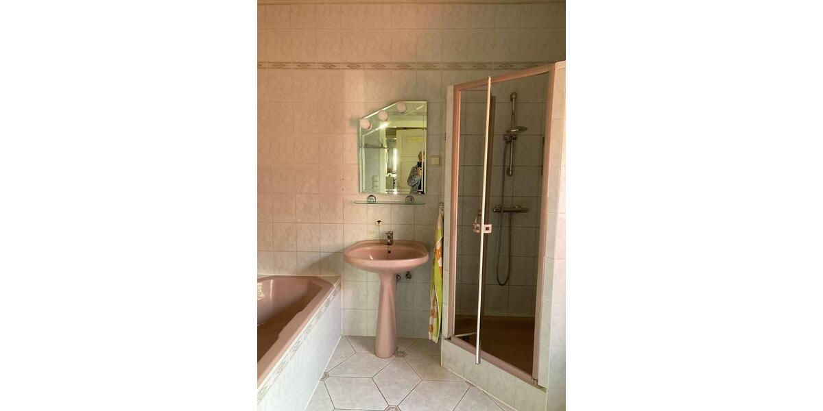 Einfamilienhaus Ahrensfelde - 4 Zimmer, 100 m&sup2;, 2.000&euro; | Angebot:26464742