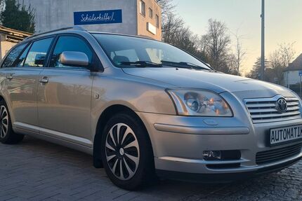 Toyota Avensis 190.000 km 2.200 &euro; Berlin 12307