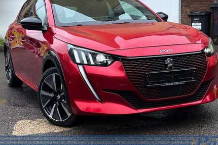 Peugeot 208 165.635 km 11.890 &euro; Berlin - Pankow 13187