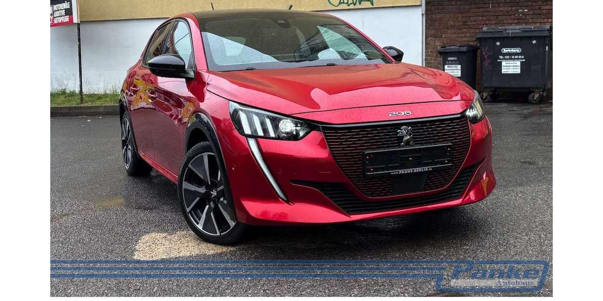 Peugeot 208 165.635 km 11.890 &euro; Berlin - Pankow 13187