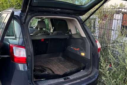 Ford C-Max 107.600 km 6.000 € Berlin 13627