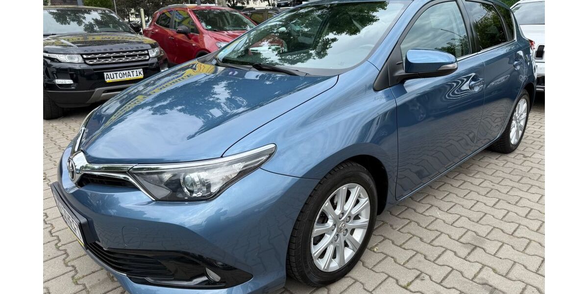 Toyota Auris 174.500 km 7.850 &euro; Berlin Wittenau -Reinickendorf 13407