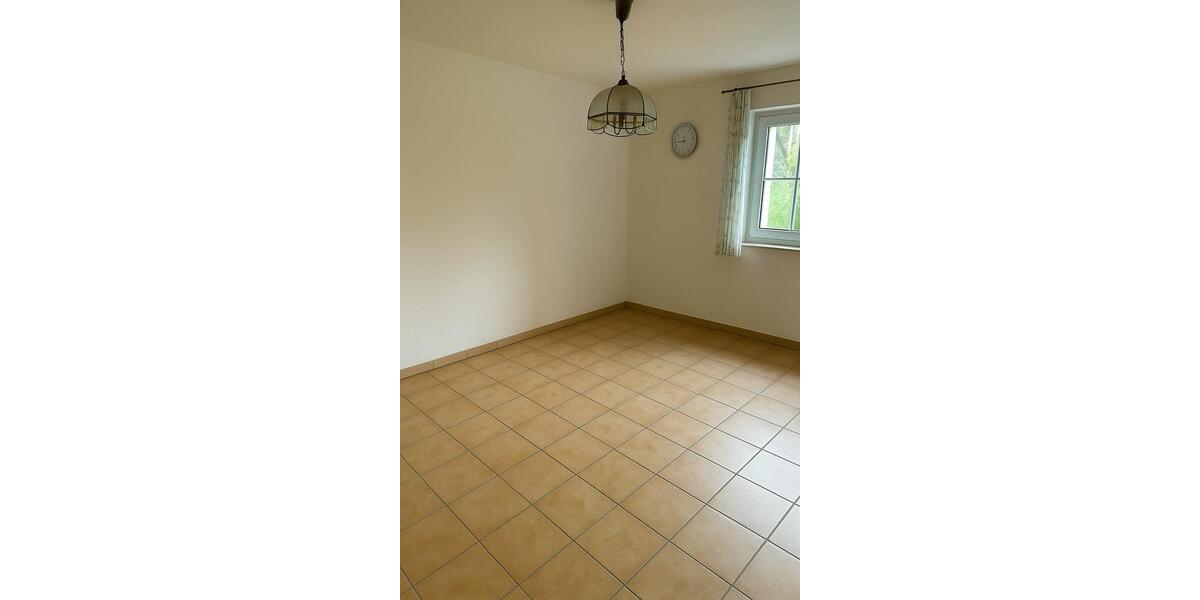 3-Zimmer-Haus mit kleinem Garten in ländlicher Lage 3 zimmer