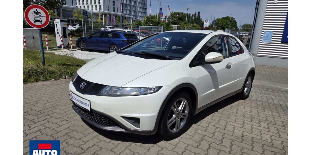 Honda Civic 105.723 km 6.889 &euro; Berlin - Köpenick 12555