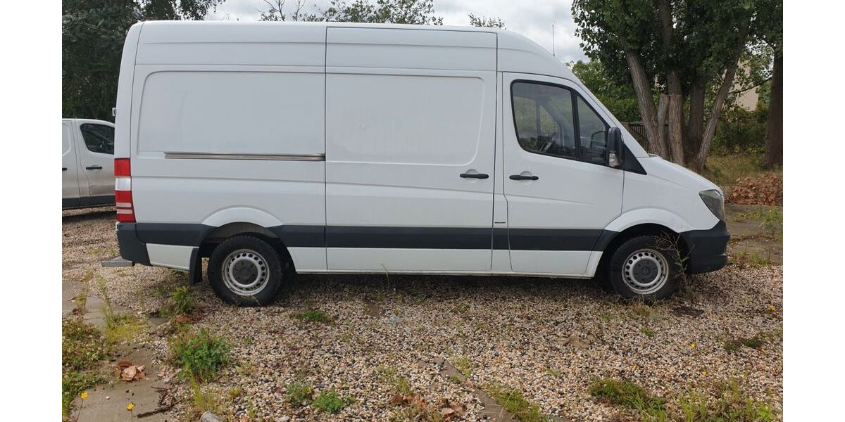 Mercedes-Benz Sprinter 196.000 km 15.600 &euro; Berlin 12526