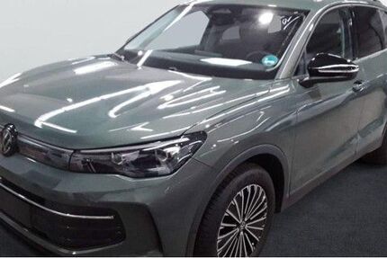 VW Tiguan 8.774 km 33.550 &euro; Berlin 14167