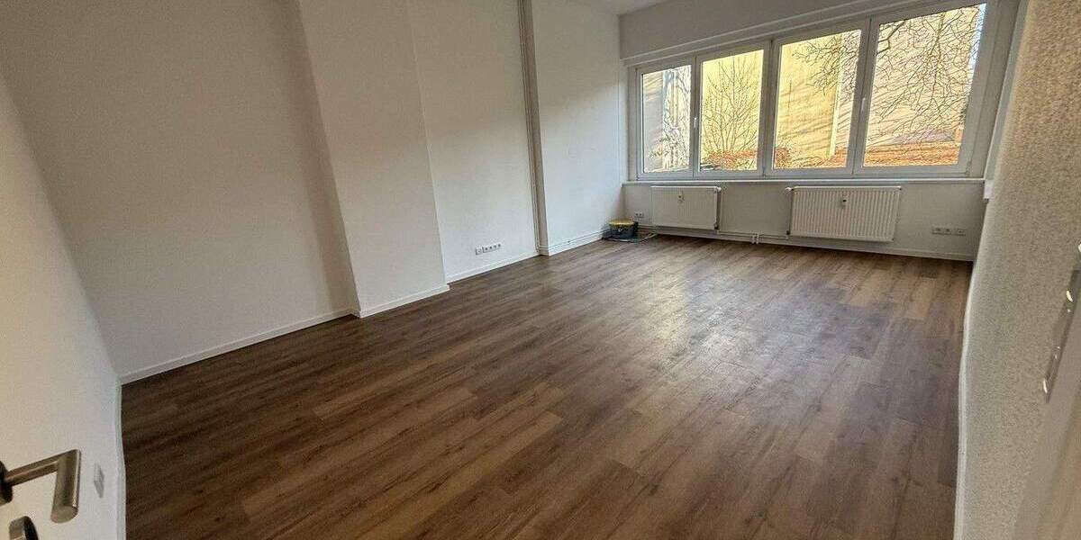 Etagenwohnung Berlin Bernau - 4 Zimmer, 96 m&sup2;, 1.400&euro; | Angebot:25905560