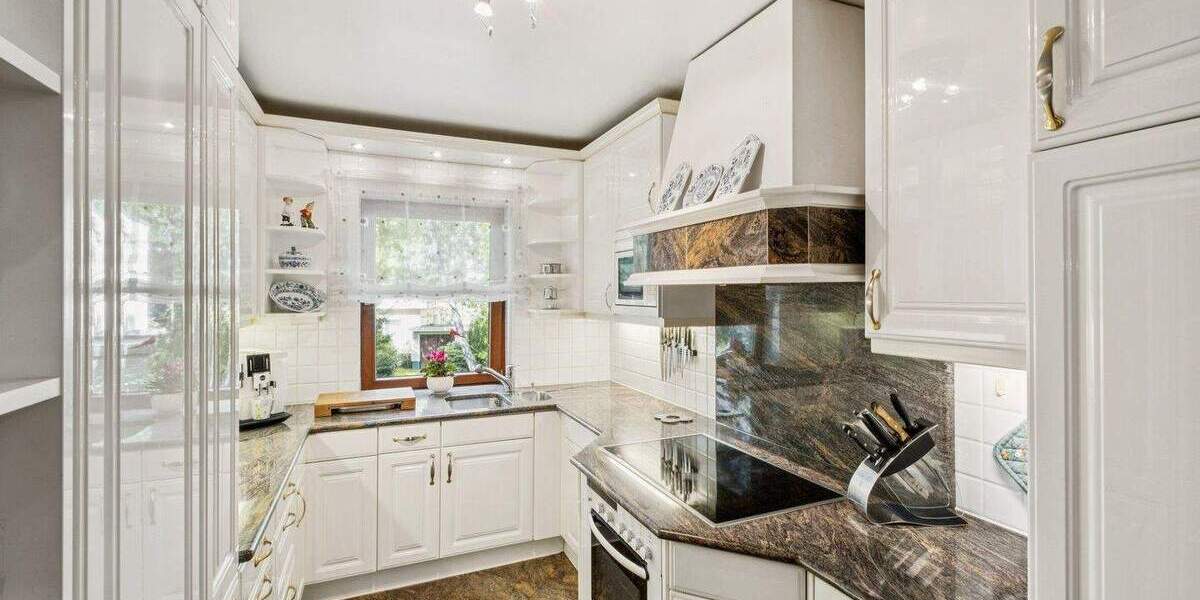 Einfamilienhaus Berlin Frohnau - 7 Zimmer, 240 m&sup2;, 1.295.000&euro; | Angebot:25789082