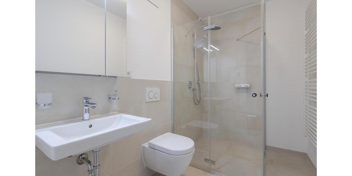 Etagenwohnung Berlin Treptow-Köpenick - 2 Zimmer, 55 m&sup2;, 1.095&euro; | Angebot:24369121