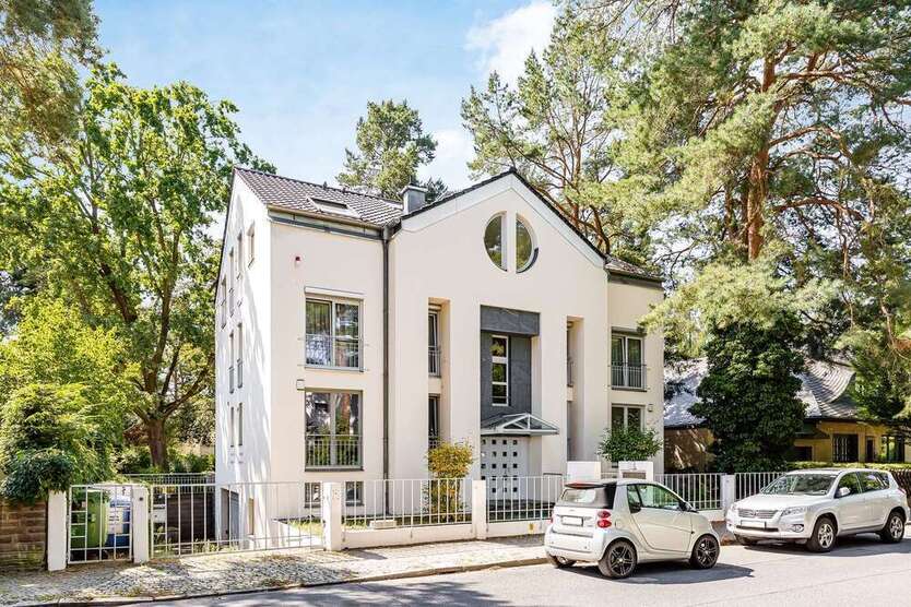 Wohnung zum Mieten in Berlin 2.750 € 130.29 m²