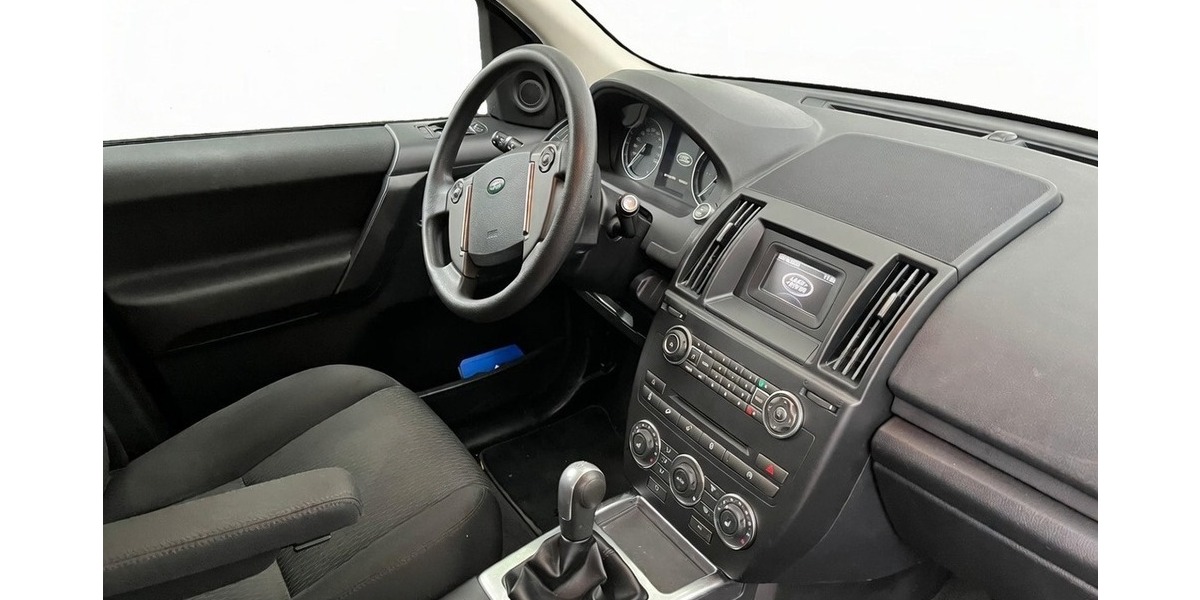 Land Rover Freelander 2.2 TD4 XS 1.Hand Ahk 199.600 km 6.999 &euro; Berlin 10247