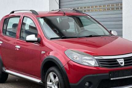 Dacia Sandero 143.568 km 3.990 € Berlin 13088