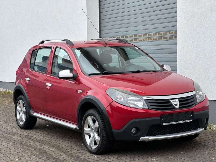Dacia Sandero 143.568 km 3.990 € Berlin 13088