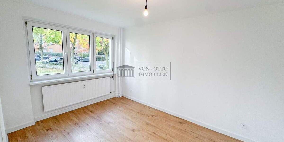 Raum für gemeinsame Momente: modernes Wohnen mit Balkon 2 zimmer