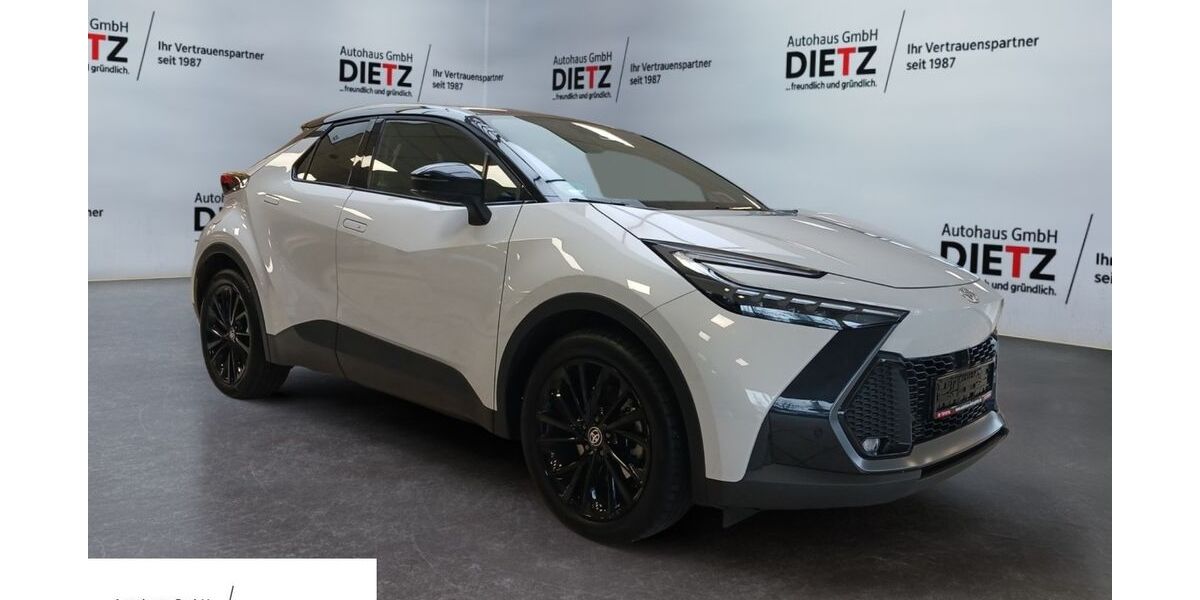 Toyota C-HR 22.800 km 36.990 &euro; Wildau 15745