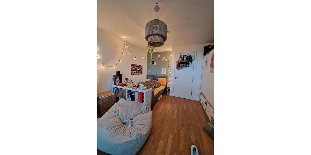 Etagenwohnung Berlin Treptow-Köpenick - 3 Zimmer, 17 m&sup2;, 600&euro; | Angebot:25540856