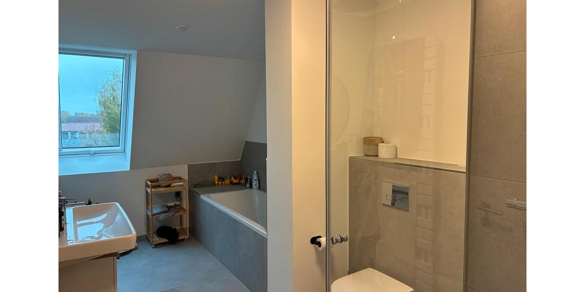 Dachgeschoßwohnung Potsdam - 4 Zimmer, 134 m&sup2;, 2.895&euro; | Angebot:24506201