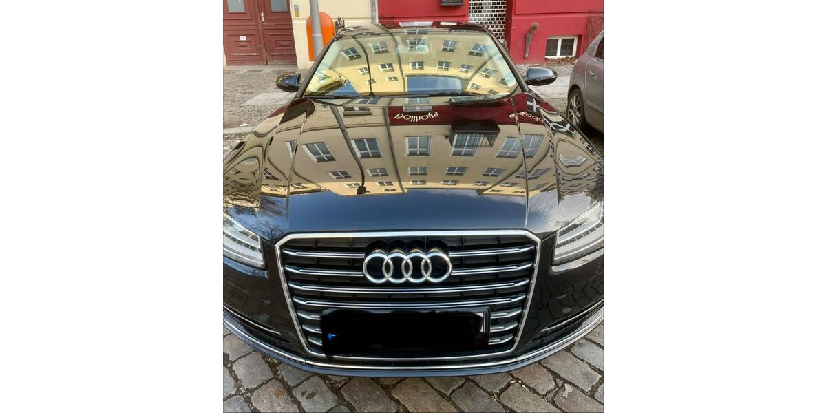 Audi A8 155.000 km 18.000 &euro; Berlin 13359
