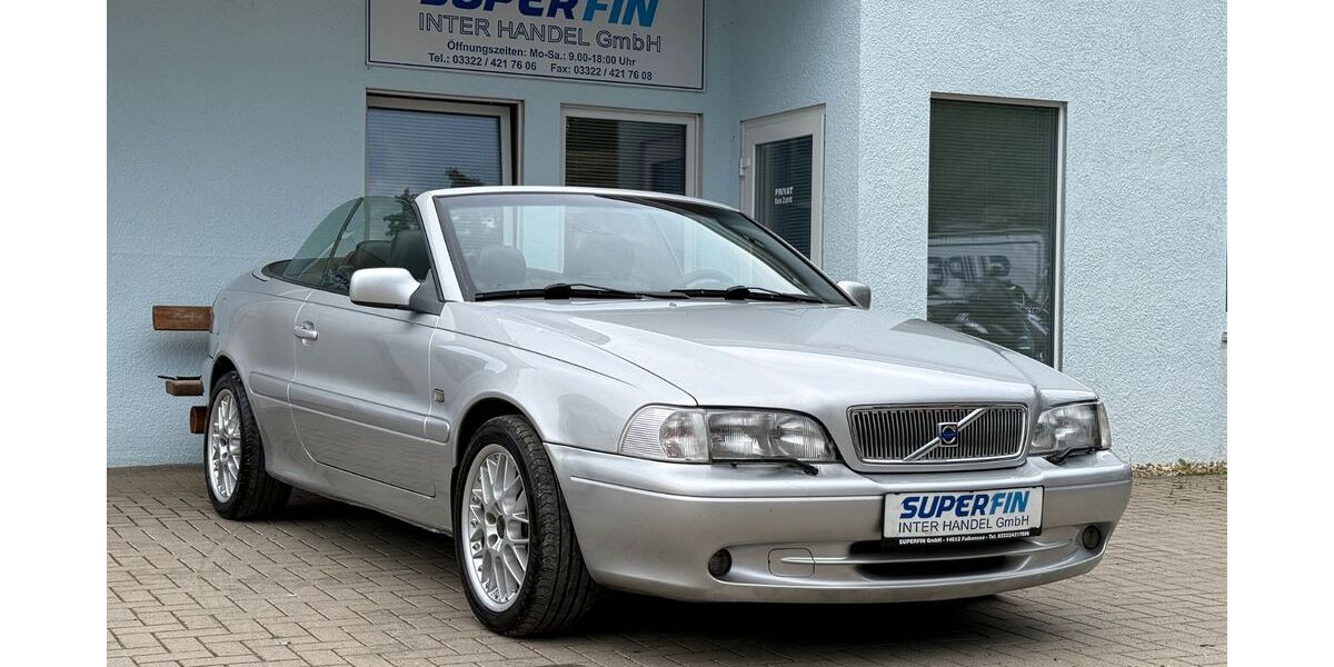 Volvo C70 114.404 km 6.990 &euro; Falkensee 14612