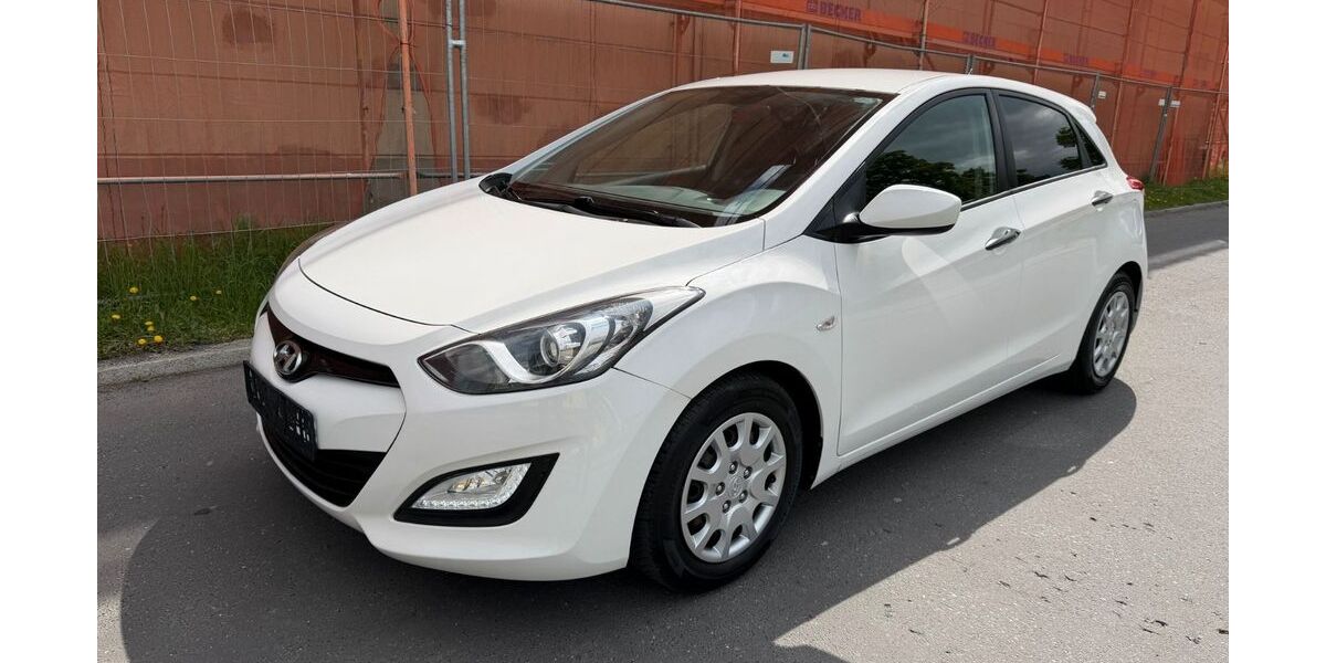 Hyundai i30 169.000 km 4.999 &euro; Berlin 12057