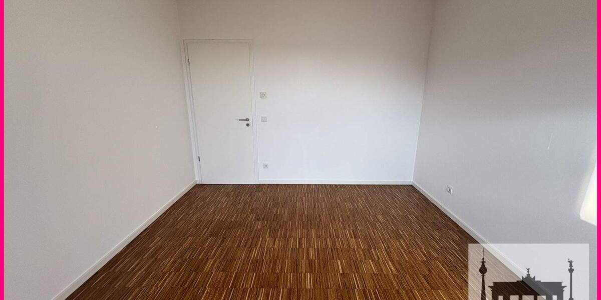 Etagenwohnung Berlin Lichtenberg - 3 Zimmer, 116 m&sup2;, 2.098&euro; | Angebot:24636468