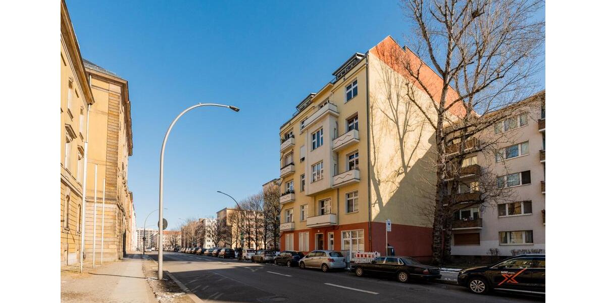 Erdgeschoßwohnung Berlin Charlottenburg-Wilmersdorf - 3 Zimmer, 94 m&sup2;, 1.950&euro; | Angebot:26266325