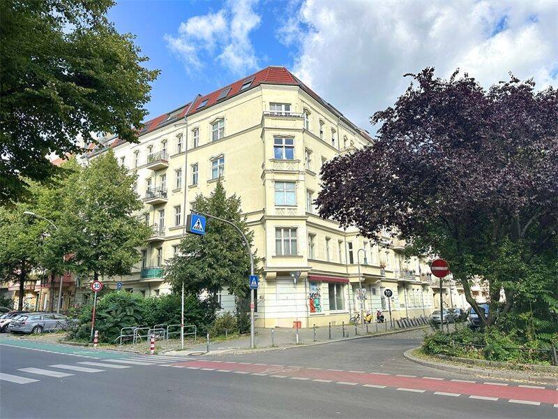 Samariterkiez - Bezugsfertige Altbau-Oase: Großzügige 1-Zimmer-Wohnung mit Wohnküche im Hinterhaus