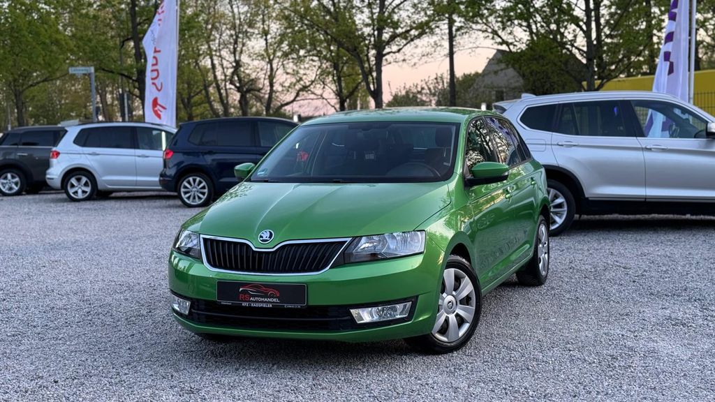 Skoda Rapid 119.000 km 9.900 &euro; Berlin 13158