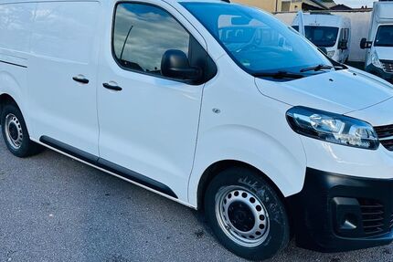 Opel Vivaro 219.000 km 9.499 &euro; Ahrensfelde bei Berlin 16356