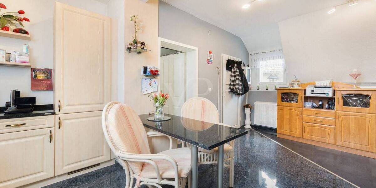 Mehrfamilienhaus, Wohnhaus Berlin / Mariendorf Mariendorf - 5 Zimmer, 149 m&sup2;, 549.000&euro; | Angebot:26029209