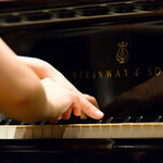 Rock Me Amadeus: Evergreens von Mozart bis Falco mit den Philharmonix