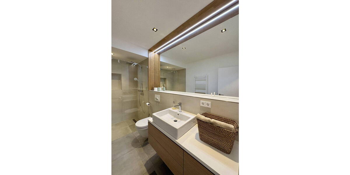 Einfamilienhaus Berlin Wannsee - 8 Zimmer, 250 m&sup2;, 2.490.000&euro; | Angebot:25909548