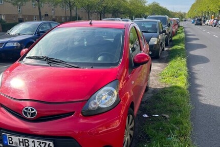 Toyota Aygo 141.146 km 3.300 € Berlin 10178