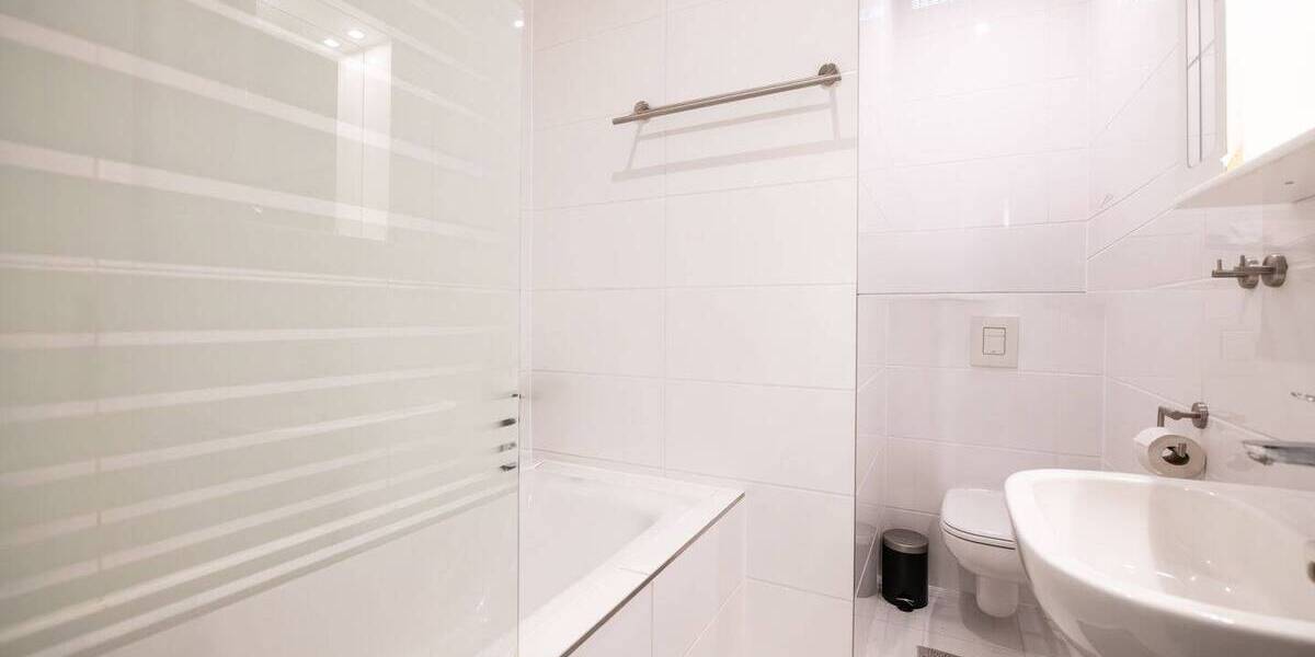 Etagenwohnung Berlin Wedding - 2 Zimmer, 60 m&sup2;, 399.000&euro; | Angebot:26029185