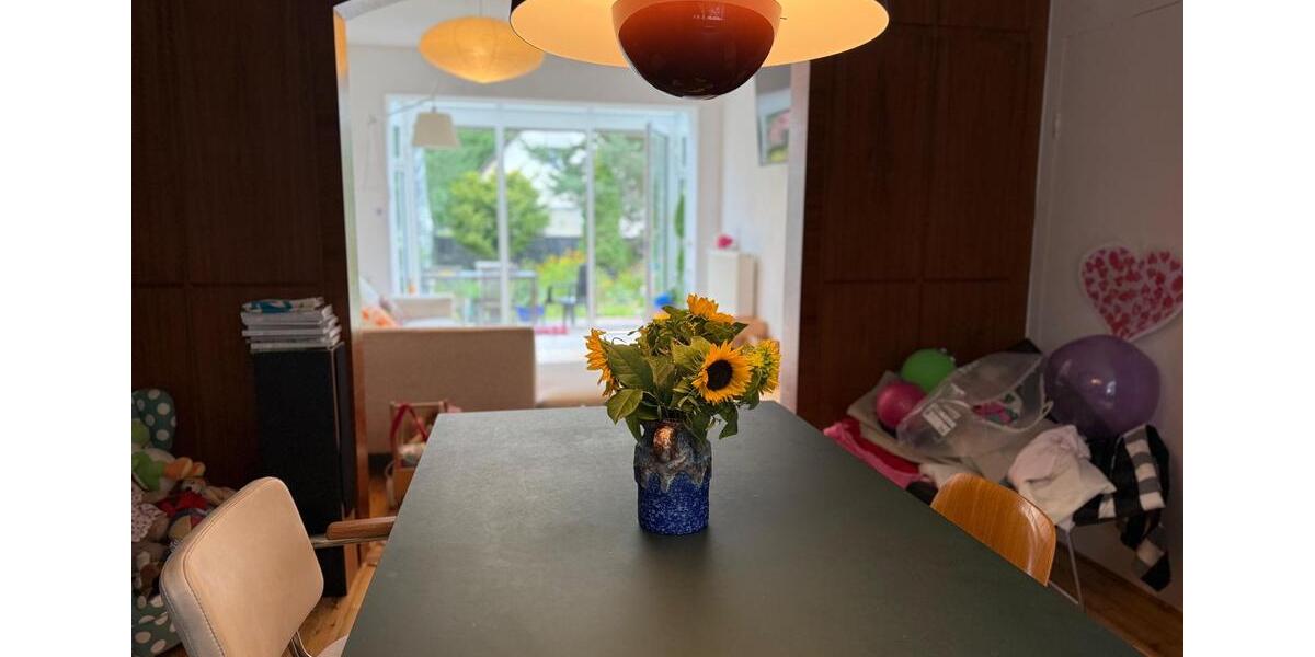 Einfamilienhaus Kleinmachnow - 6 Zimmer, 180 m&sup2;, 2.700&euro; | Angebot:24379408