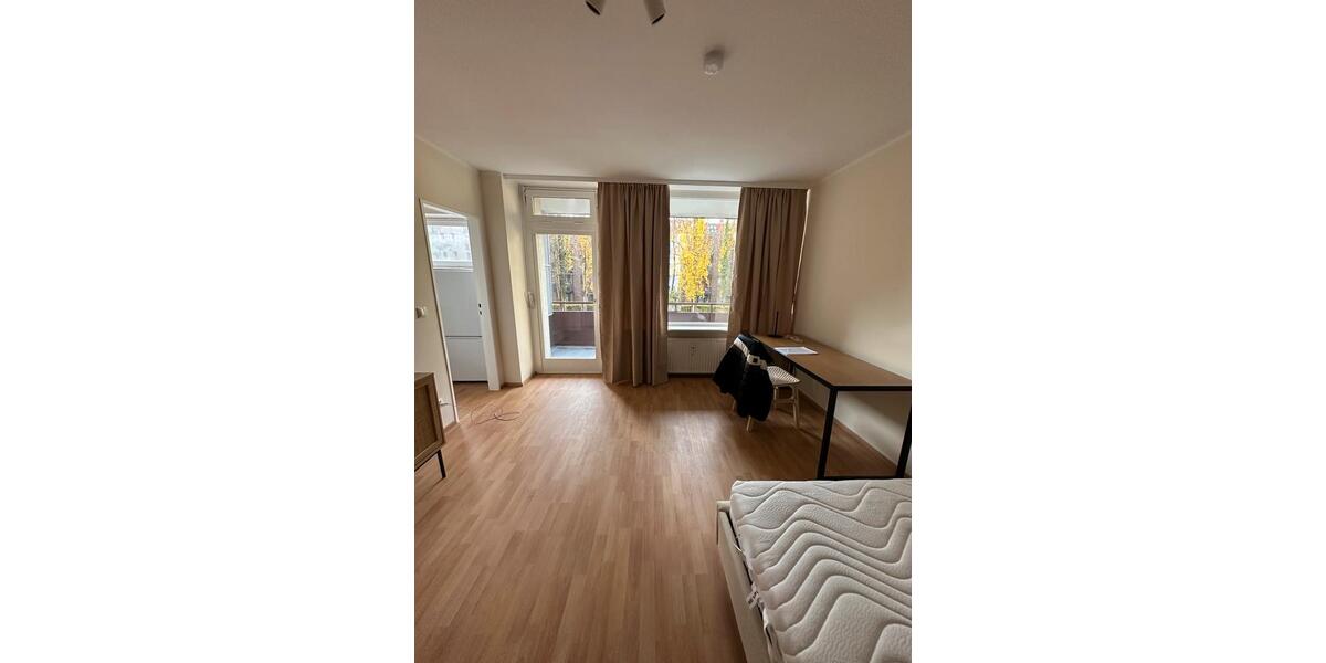 Etagenwohnung Berlin Treptow-Köpenick - 1 Zimmer, 30 m&sup2;, 900&euro; | Angebot:26688399