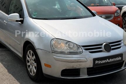 VW Golf 215.000 km 1.900 &euro; Berlin 10827