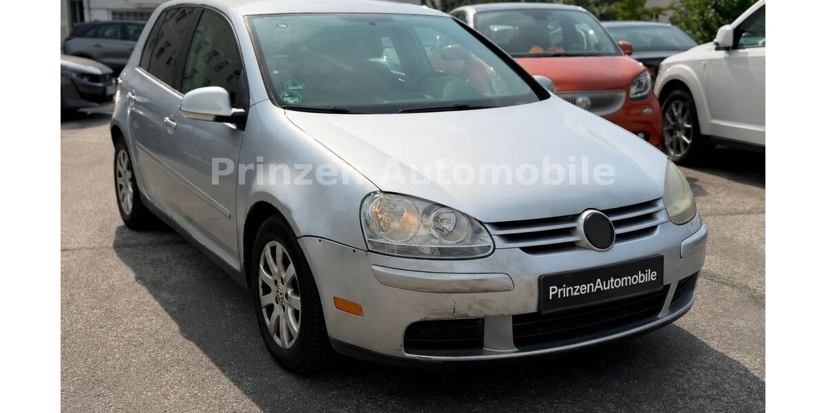 VW Golf 215.000 km 1.900 &euro; Berlin 10827